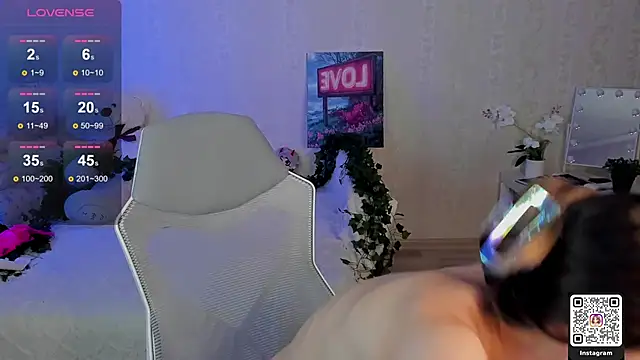 Akemila Chat XXX in diretta