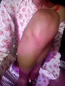 BunnyBloom25 Pertunjukan Webcam