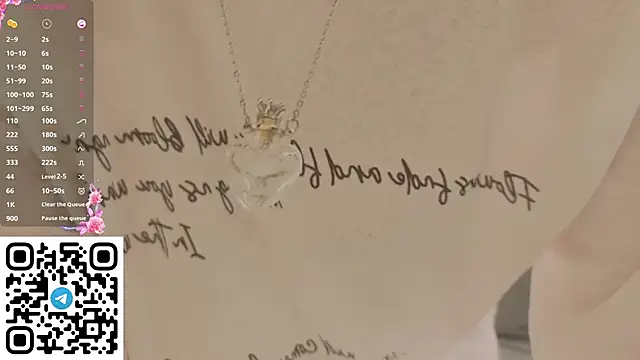 UmbraVelour's Live XXX Chat