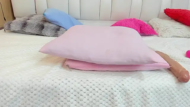 Chatroom XXX en direct de mask_red_girl