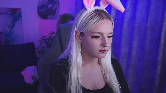 ViolaMore's Live XXX Chat