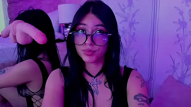 MiaLiberty's Live XXX Chat