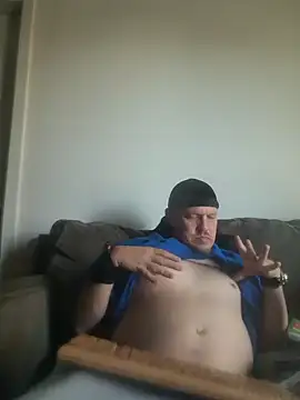 yourMasterisBored Live XXX Chat