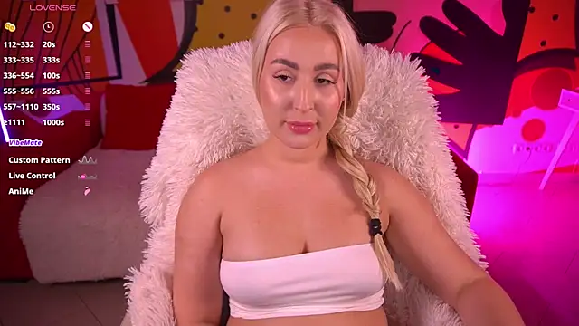 Chat XXX en directo de LiaBrazzerr