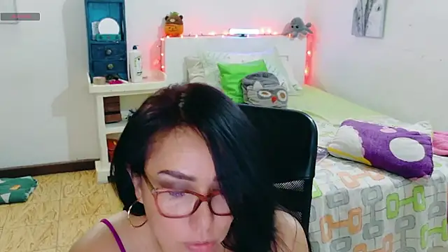 Chatroom XXX en direct de hottplay