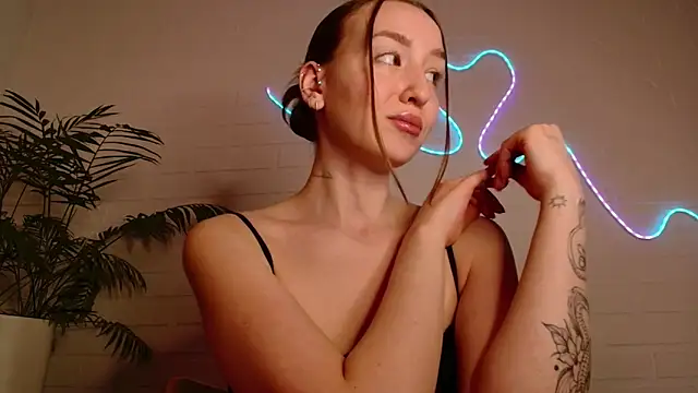 Chat XXX ao vivo de WhitePrincessLuna