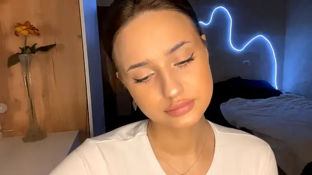 ChongSimmon 现场XXX聊天