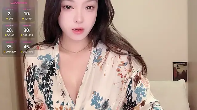 yyyuuni16 网络视讯表演