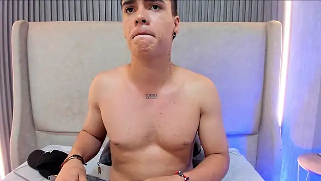 BenitoSaenz Live XXX-Chat