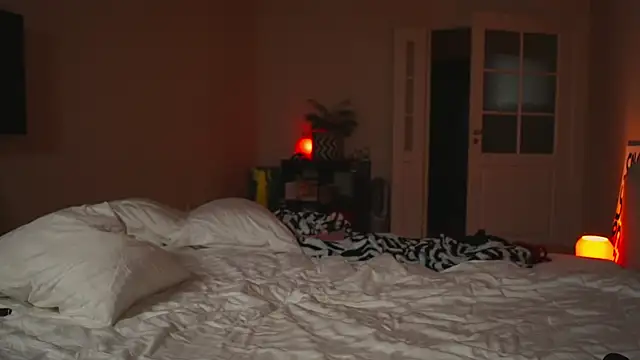 mynaughtynights 即時 XXX 聊天