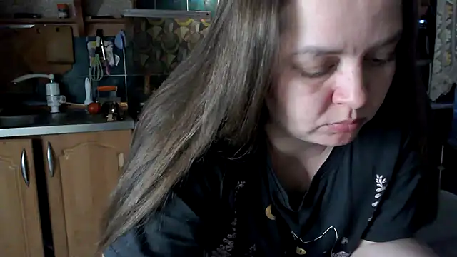 uliastar Chat XXX live