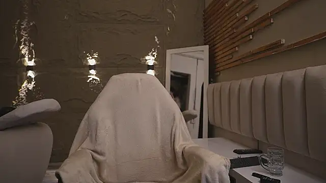 Logan_Varela's Webcam Show