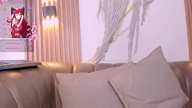 malak_nanyy Chat XXX live