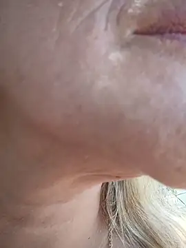 Kate_blakesexxx Adlı Modelin Canlı XXX Sohbeti