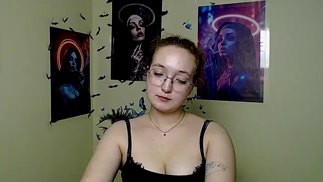 MissAriaa: онлайн-секс-чат