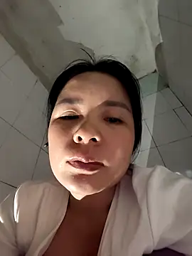 Ivy_Trix2 Chat XXX live