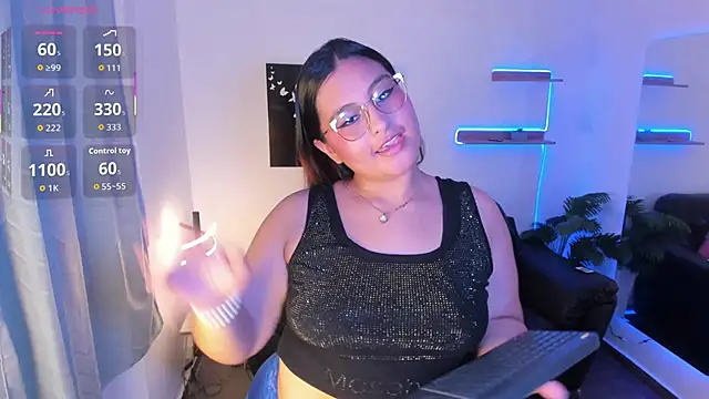 Lia_amara Chat XXX live