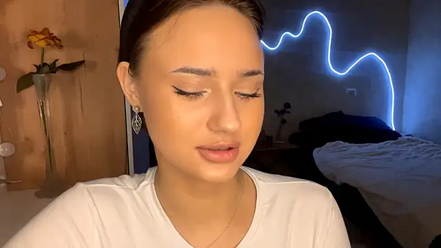 ChongSimmonのライブXXXチャット