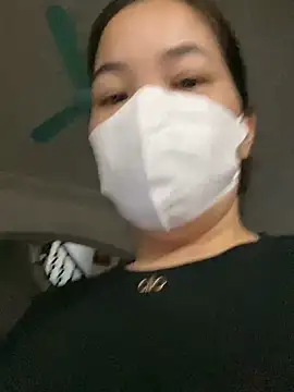 SeraCinのライブXXXチャット