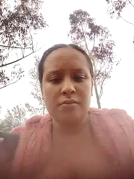 Chat +18 de You-sexy-starr ao vivo