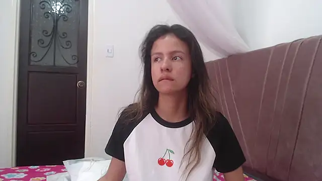 nathaly_jones_'s Live XXX Chat