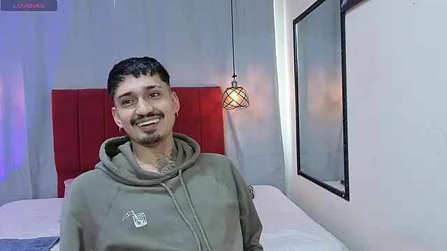 Mateo_Valencia_ লাইভ XXX চ্যাট