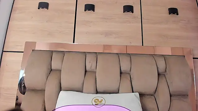 karol_lewiss Live XXX-chat