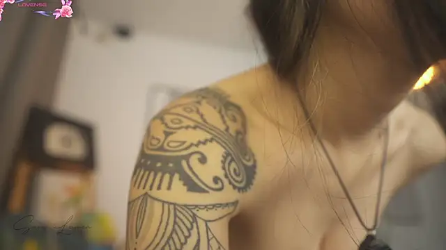 sara-lauren 라이브 XXX 채팅