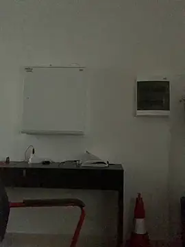 Mike8523 Adlı Modelin Web Kamerası Şovu