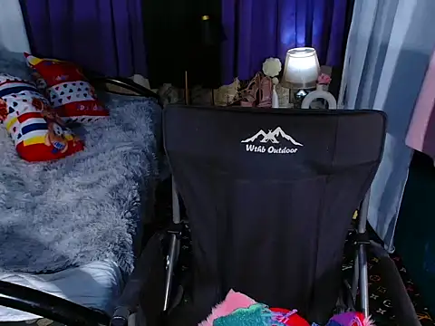 QueenieBrooks Show Webcam