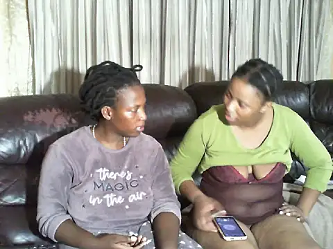 Sky-Diamond Webcam Show