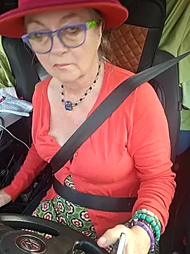 Онлайн чат XXX Hot-Muci