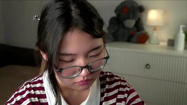 NelleMihalko Live XXX-Chat