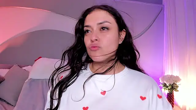 Nicolle_W Chat XXX in diretta