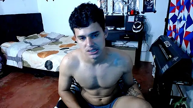 freddy_romas: απευθείας συνομιλία ΧΧΧ