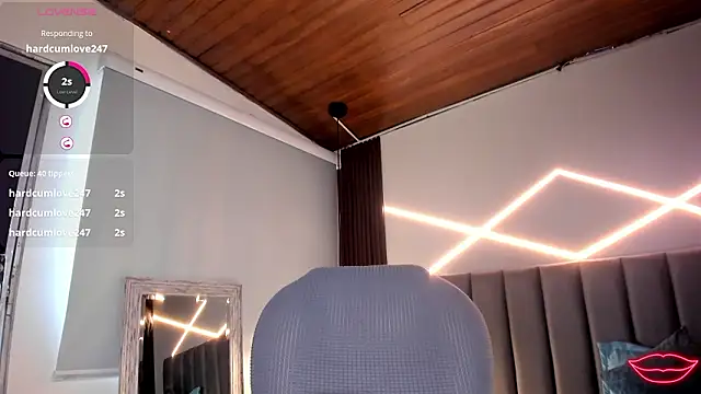 Veronicalanx1's Live XXX Chat