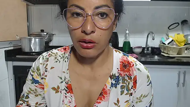 kateleyagrey Live XXX-Chat