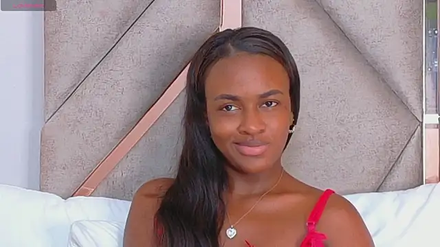 Chat XXX en directo de Sally-Noa