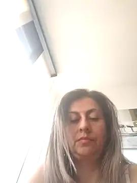 Chat +18 de Latiinvenushot ao vivo