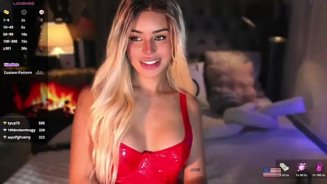 ZyraGoddes' Webcam Show