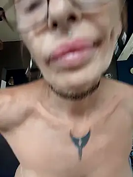 FrozenWaffle Show Webcam