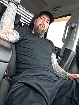 Živý XXX chat Beardedtattood