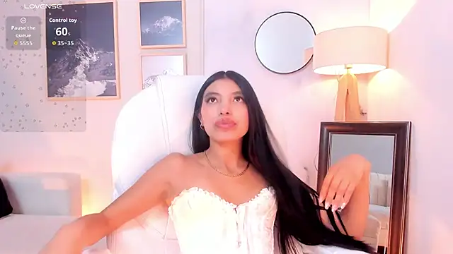 Tiffany_Low's Live XXX Chat