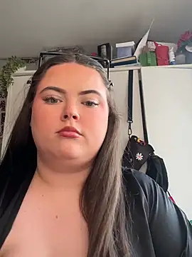 Chat +18 de BellaBoux4 ao vivo