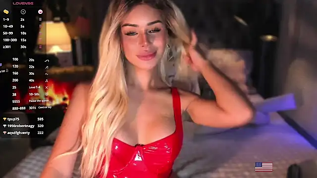 ZyraGoddes 网络视讯表演