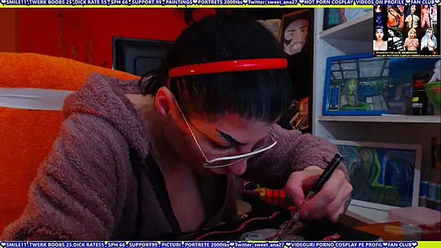 Chat +18 de cuminmenowbbyx ao vivo