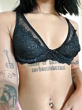 Czat XXX na żywo – _Maxine_