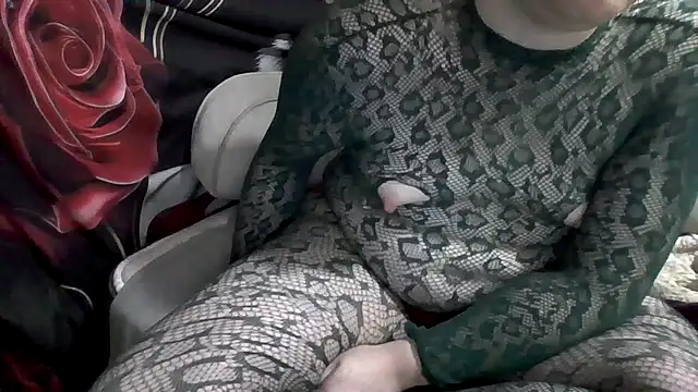 AverageRose's Live XXX Chat