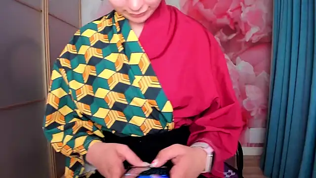 AngelinaLow's Live XXX Chat