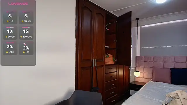 ShayMilleer's Live XXX Chat